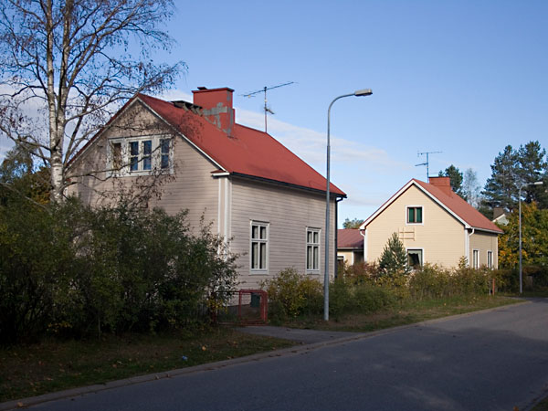 It&auml;ist&auml; Vanhatiet&auml;